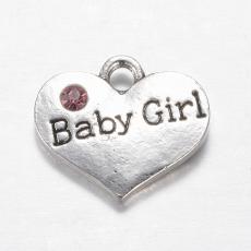 szív medál strasszal: baby girl másodosztályú