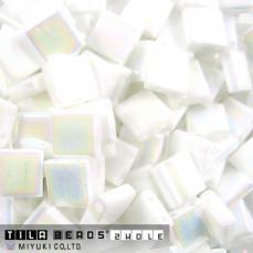 miyuki tila white pearl AB kb. 2,5 g