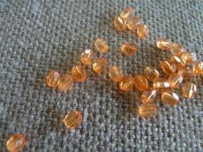 4 mm narancs kerek akril gyöngy 40 db