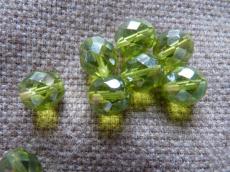 csiszolt gyöngy 4 mm: olivin ezüst lüszterrel 50 db