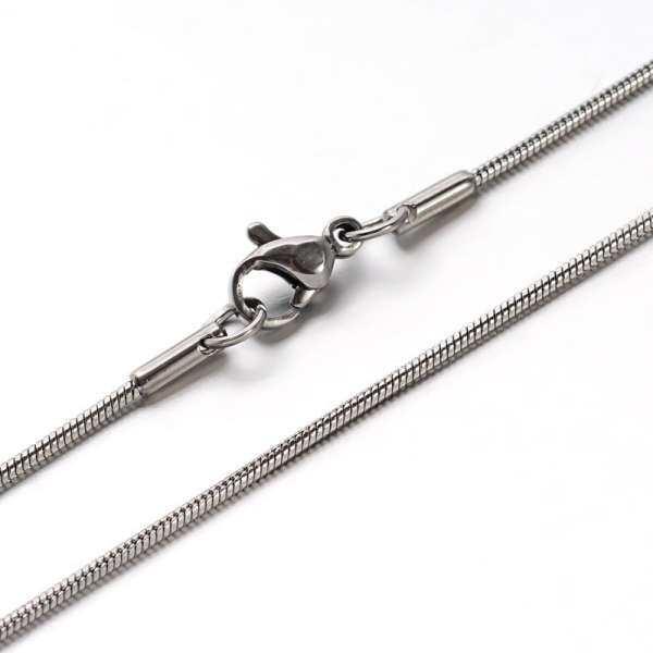 platinum színű rozsdamentes acél szögletes kígyólánc 70 cm