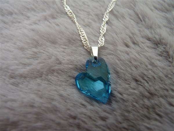 Swarovski kristály ferde szív medálos nyaklánc aquamarine