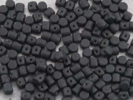 Minos par Puca: telt matt fekete 2,5 gr