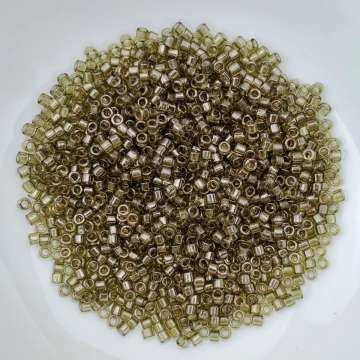 DB0123 transparent grey olive luster 5 g