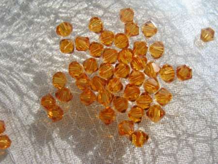 bicone 3 mm: topaz