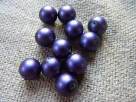 8 mm kerek gyöngy matt gyöngyház sötétlila 10 db
